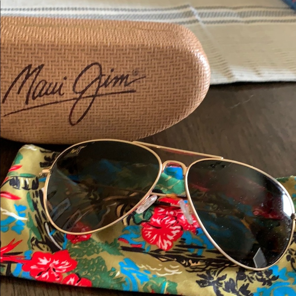 🎈SALE TODAY ONLY 🎈 Maui Jim’s aviators